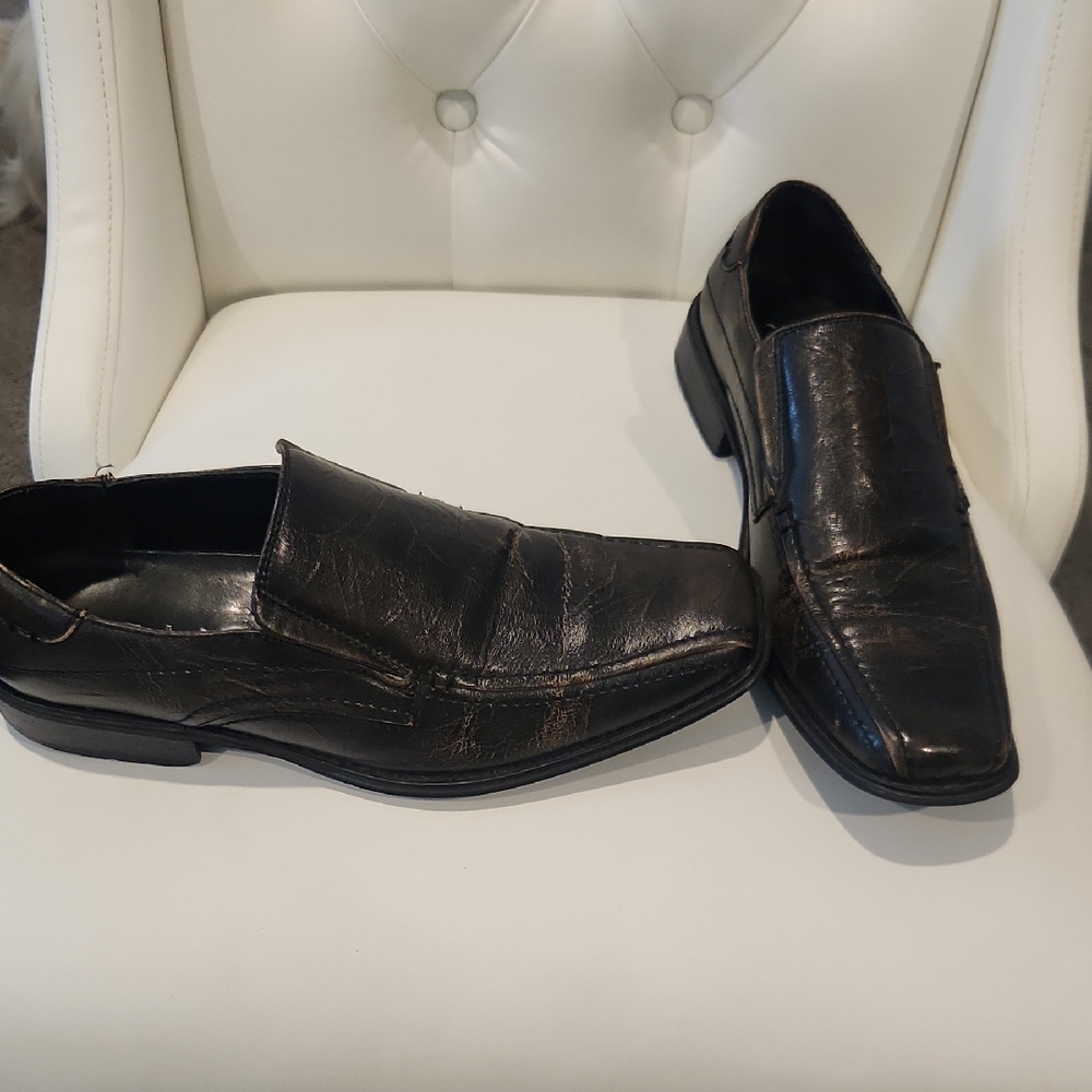 District 3 Elegant Black & Brown Leather Slip-On Loafers